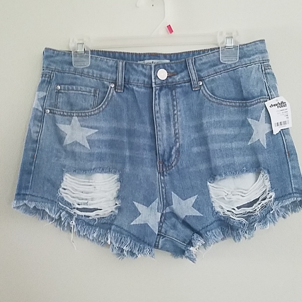 CHARLOTTE RUSSE REFUGE  SHORTS